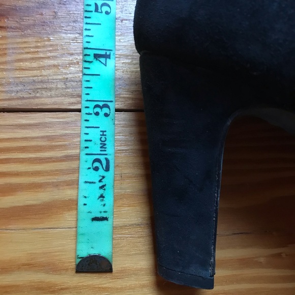 Eileen Fisher Black Suede Heels, EUC, 9 - Picture 13 of 13